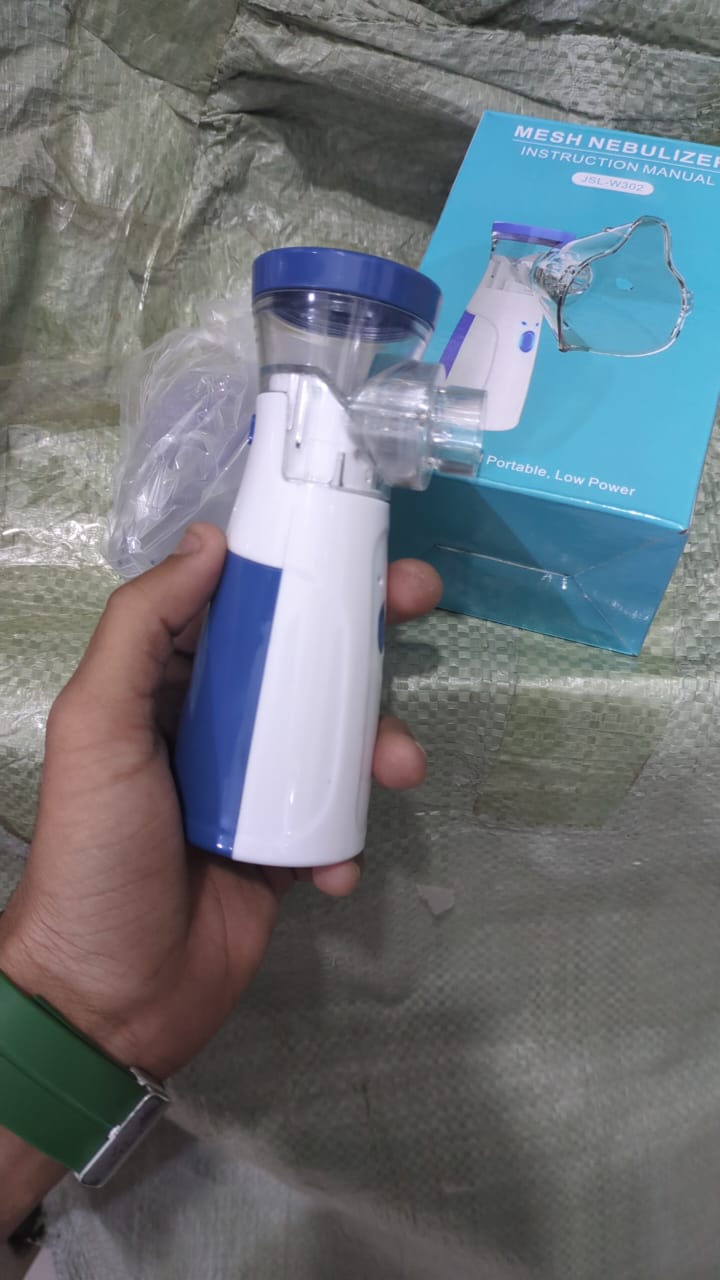 Portable Mesh Nebulizer – Quiet & Rechargeable for Kids and Adults